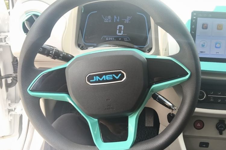 Used JMEV Xiao Qilin 2024 201 km Luxury Version Steering Wheel