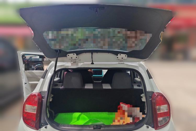 Used JMEV Xiao Qilin 2024 201 km Luxury Version Trunk