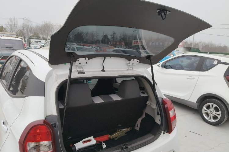 Used JMEV Xiao Qilin 2024 201km Comfort Version Trunk