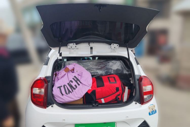 Used JMEV Xiao Qilin 2024 201 km Luxury Version Trunk