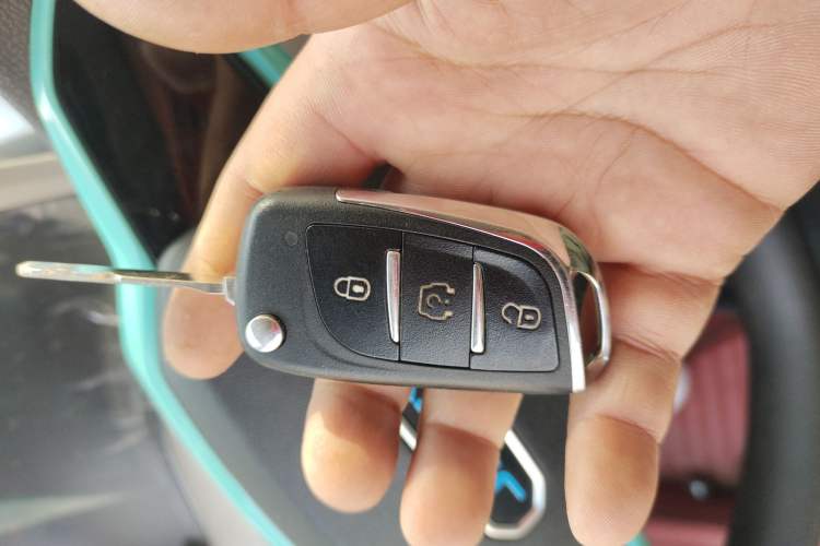 Used JMEV Xiao Qilin 2024 201km Comfort Version Vehicle Key