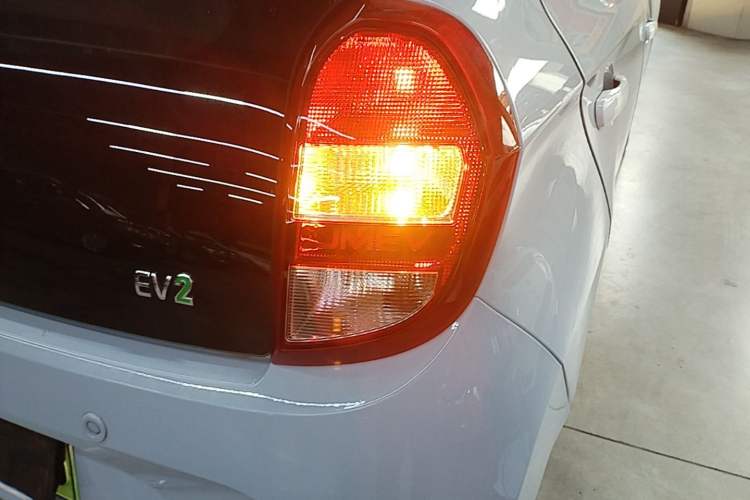 Used JMEV Xiao Qilin 2026 Model PLUS+ Comfort Version Exterior 3