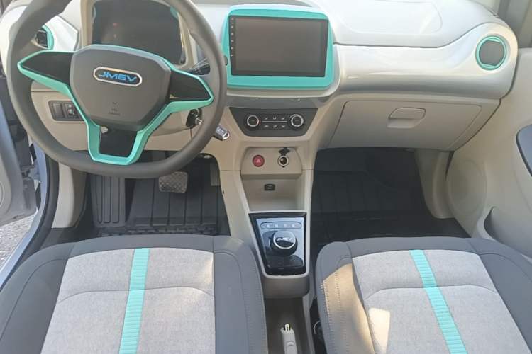 Used JMEV Xiao Qilin 2026 Model PLUS+ Comfort Version Gear Lever