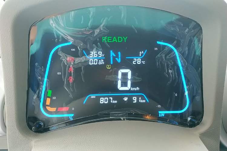 Used JMEV Xiao Qilin 2026 Model PLUS+ Comfort Version Instrument Cluster