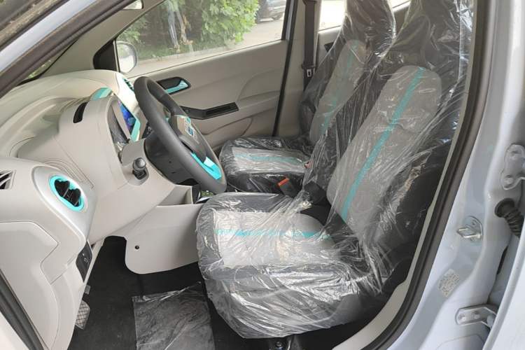 Used JMEV Xiao Qilin 2026 Model PLUS+ Comfort Version Left Front Seat