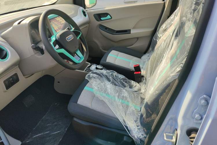 Used JMEV Xiao Qilin 2026 Model PLUS+ Comfort Version Left Front Seat