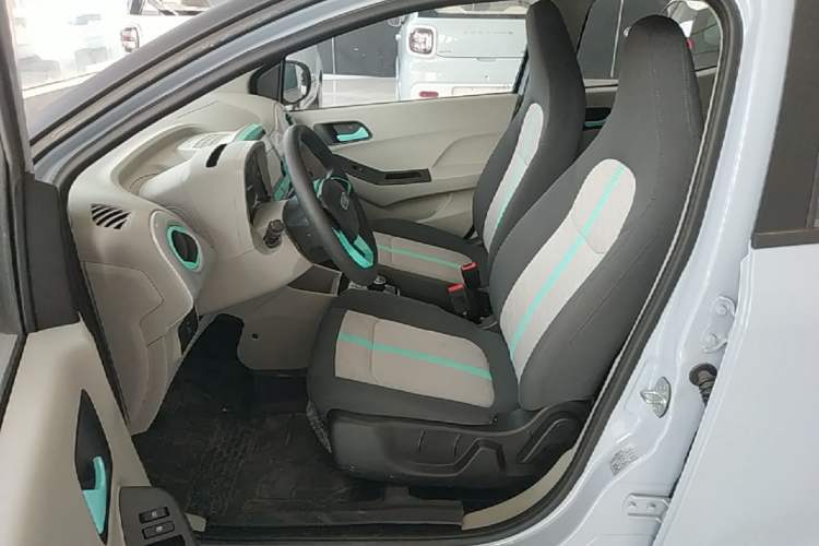Used JMEV Xiao Qilin 2026 Model PLUS+ Comfort Version Left Front Seat