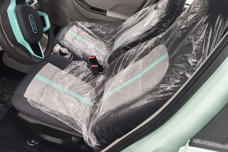 Used JMEV Xiao Qilin 2026 Model PLUS Comfort Version Left Front Seat