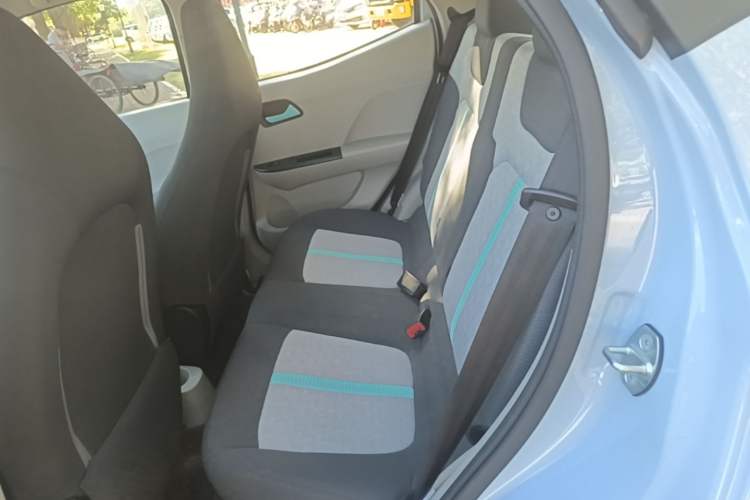 Used JMEV Xiao Qilin 2026 Model PLUS+ Comfort Version Left Rear Seat