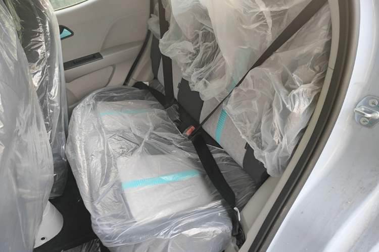Used JMEV Xiao Qilin 2026 Model PLUS+ Comfort Version Left Rear Seat