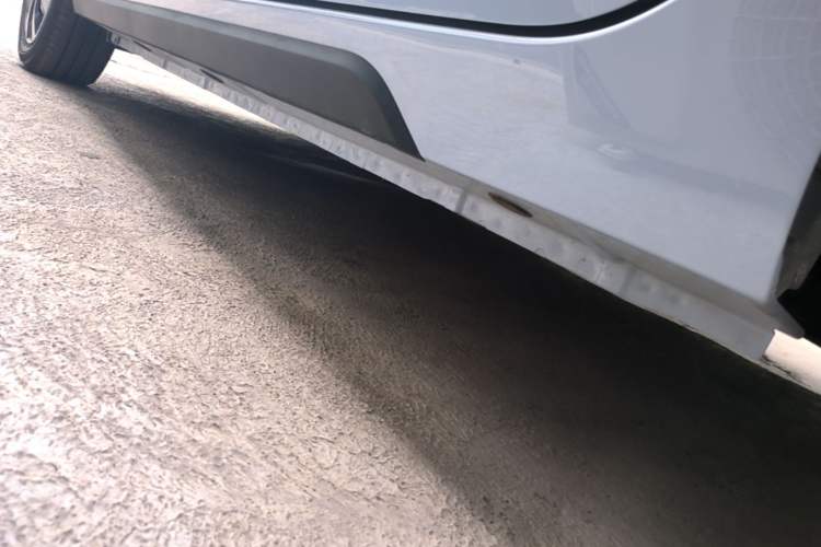 Used JMEV Xiao Qilin 2026 Model PLUS+ Comfort Version Left Side Sill