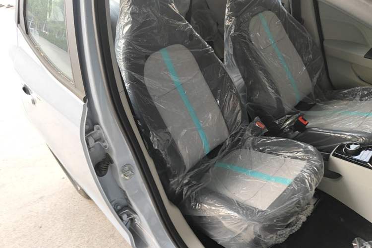 Used JMEV Xiao Qilin 2026 Model PLUS+ Comfort Version Right Front Seat