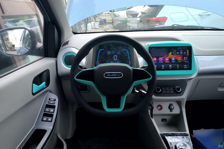 Used JMEV Xiao Qilin 2026 Model PLUS+ Comfort Version Steering Wheel