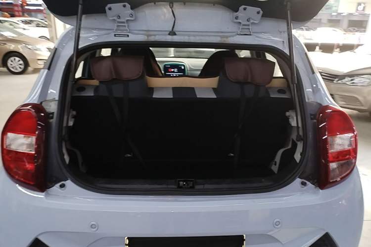 Used JMEV Xiao Qilin 2026 Model PLUS+ Comfort Version Trunk