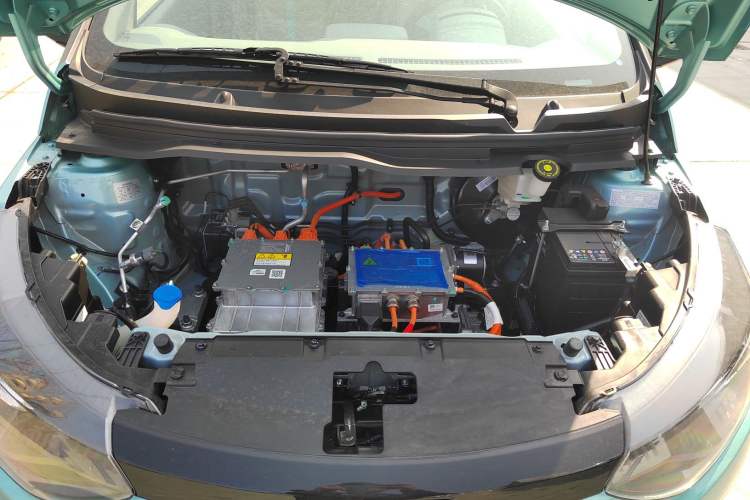 Used JMEV Xiao Qilin 2026 Model PLUS+ Comfort Version Engine Bay