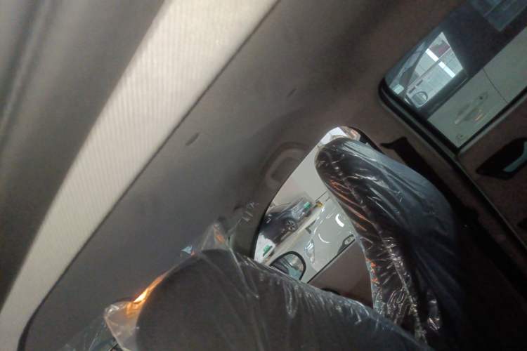 Used JMEV Xiao Qilin 2026 Model PLUS+ Comfort Version Headliner