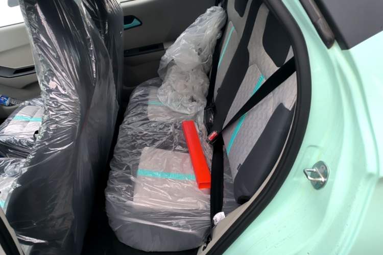Used JMEV Xiao Qilin 2026 Model PLUS+ Comfort Version Left Rear Seat