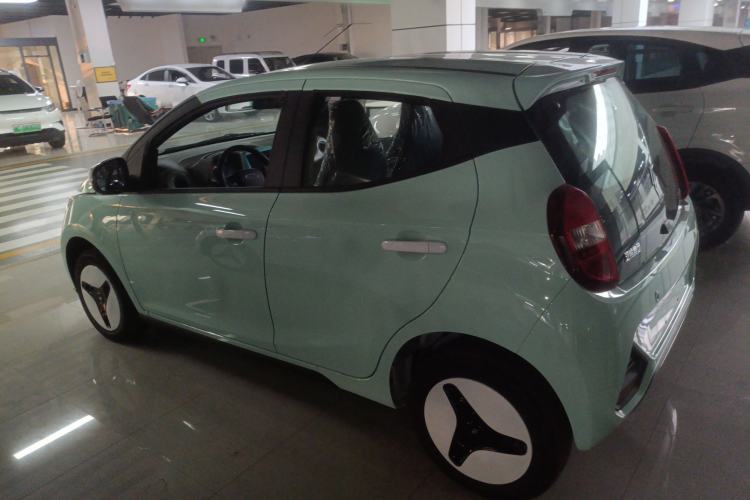 Used JMEV Xiao Qilin 2026 Model PLUS+ Comfort Version Left Side