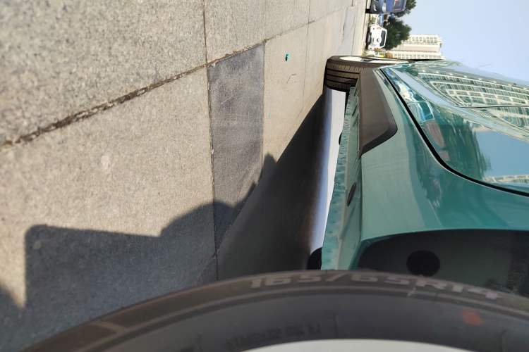 Used JMEV Xiao Qilin 2026 Model PLUS+ Comfort Version Left Side Sill