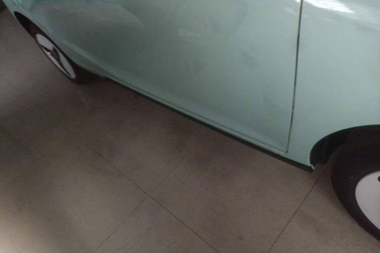 Used JMEV Xiao Qilin 2026 Model PLUS+ Comfort Version Right Side Sill