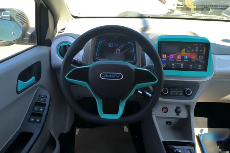Used JMEV Xiao Qilin 2026 Model PLUS+ Comfort Version Steering Wheel