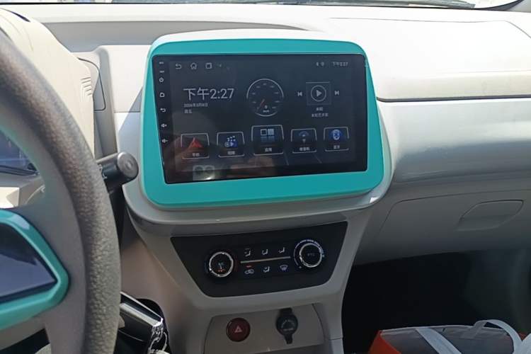 Used JMEV Xiao Qilin 2026 Model PLUS Comfort Version Audio And AC Panel