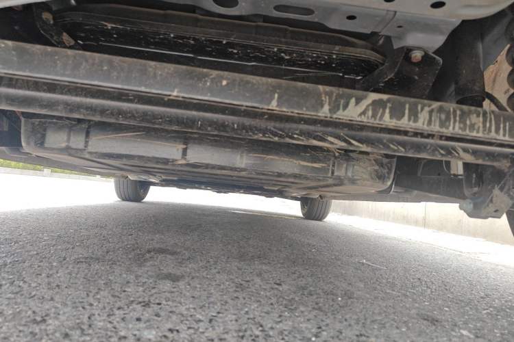 Used JMEV Xiao Qilin 2026 Model PLUS+ Comfort Version Chassis Rear