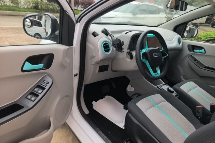 Used JMEV Xiao Qilin 2026 Model PLUS+ Luxury Version Driver Seat