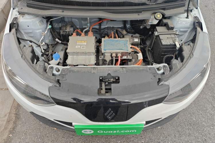 Used JMEV Xiao Qilin 2026 Model PLUS+ Comfort Version Engine Bay