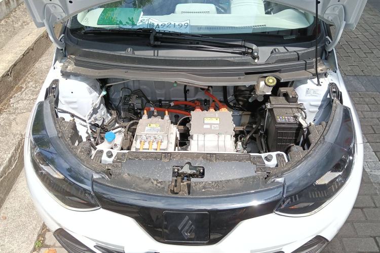 Used JMEV Xiao Qilin 2026 Model PLUS Comfort Version Engine Bay