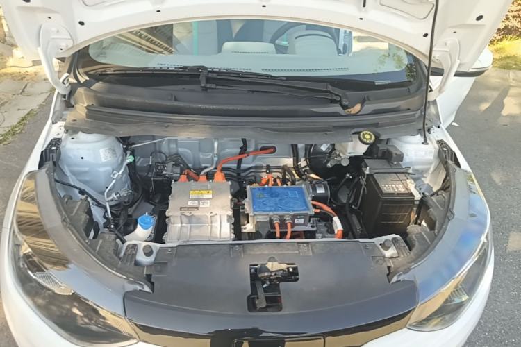 Used JMEV Xiao Qilin 2026 Model PLUS+ Comfort Version Engine Bay