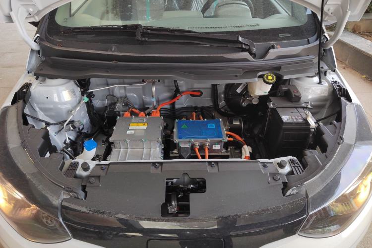 Used JMEV Xiao Qilin 2026 Model PLUS+ Comfort Version Engine Bay