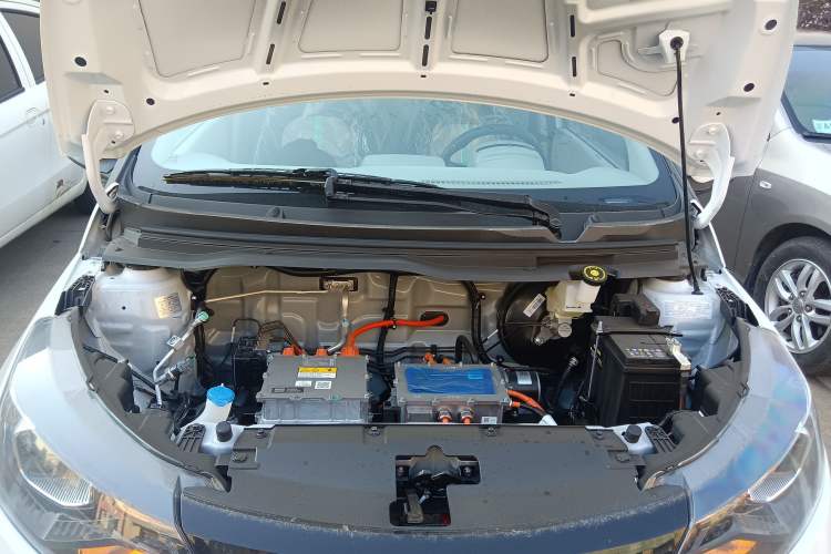 Used JMEV Xiao Qilin 2026 Model PLUS+ Comfort Version Engine Bay