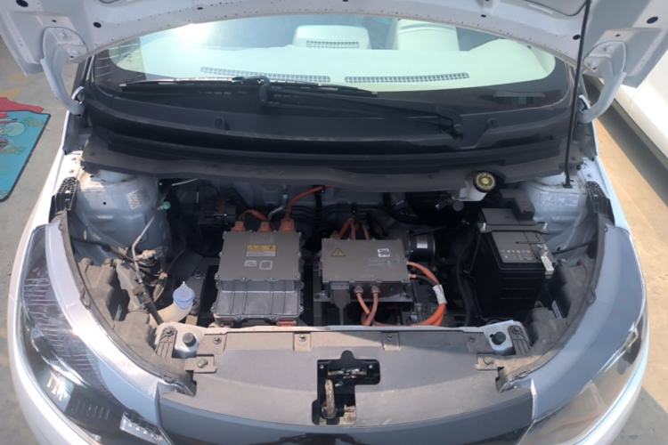 Used JMEV Xiao Qilin 2026 Model PLUS+ Comfort Version Engine Bay