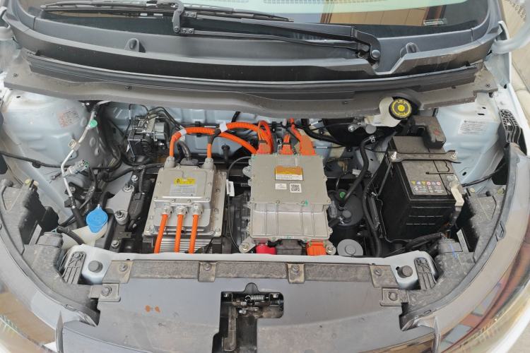 Used JMEV Xiao Qilin 2026 Model PLUS+ Comfort Version Engine Bay