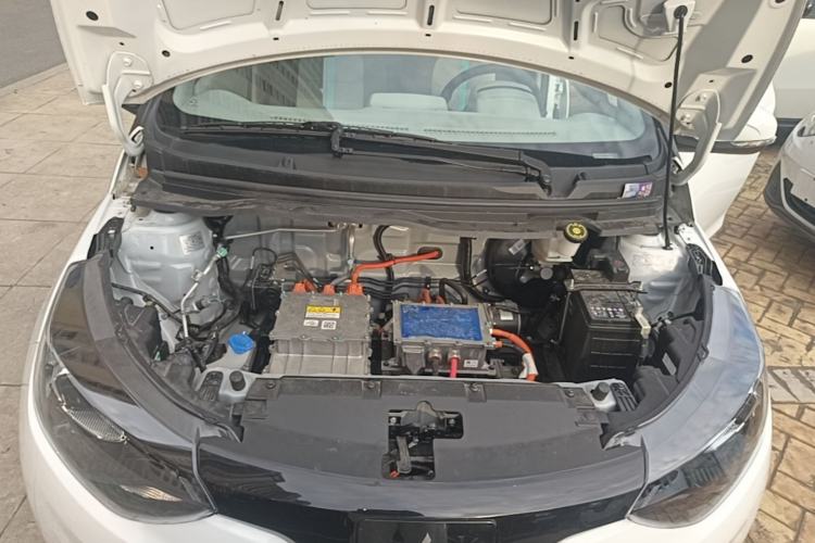 Used JMEV Xiao Qilin 2026 Model PLUS+ Comfort Version Engine Bay