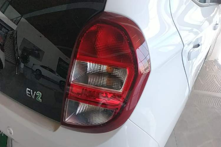 Used JMEV Xiao Qilin 2026 Model PLUS+ Comfort Version Exterior 3