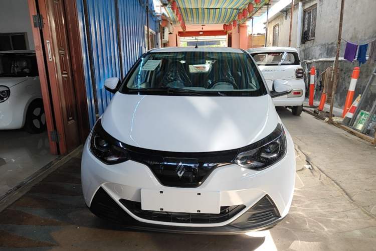 Used JMEV Xiao Qilin 2026 Model PLUS+ Comfort Version Front