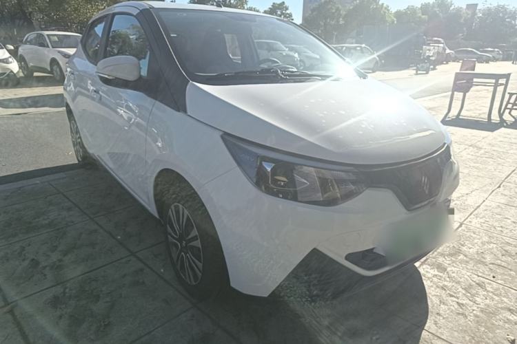 Used JMEV Xiao Qilin 2026 Model PLUS+ Comfort Version Front Right 45 Deg