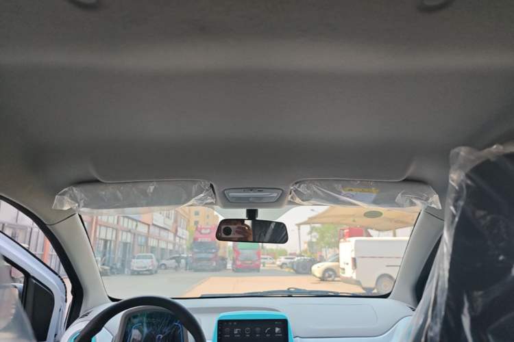 Used JMEV Xiao Qilin 2026 Model PLUS+ Comfort Version Headliner