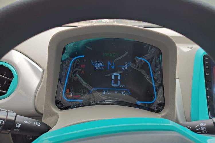 Used JMEV Xiao Qilin 2026 Model PLUS+ Luxury Version Instrument Cluster