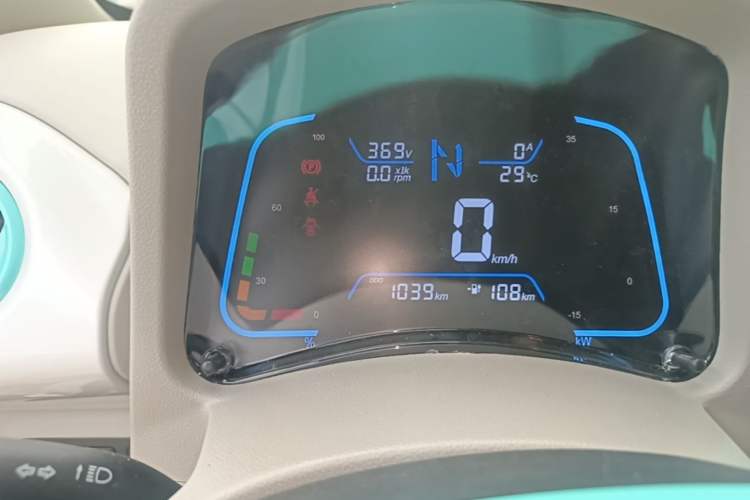 Used JMEV Xiao Qilin 2026 Model PLUS+ Comfort Version Instrument Cluster