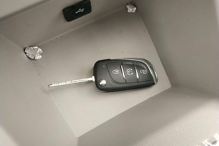 Used JMEV Xiao Qilin 2026 Model PLUS+ Comfort Version Interior 1