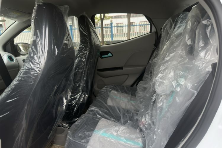 Used JMEV Xiao Qilin 2026 Model PLUS+ Comfort Version Interior 1
