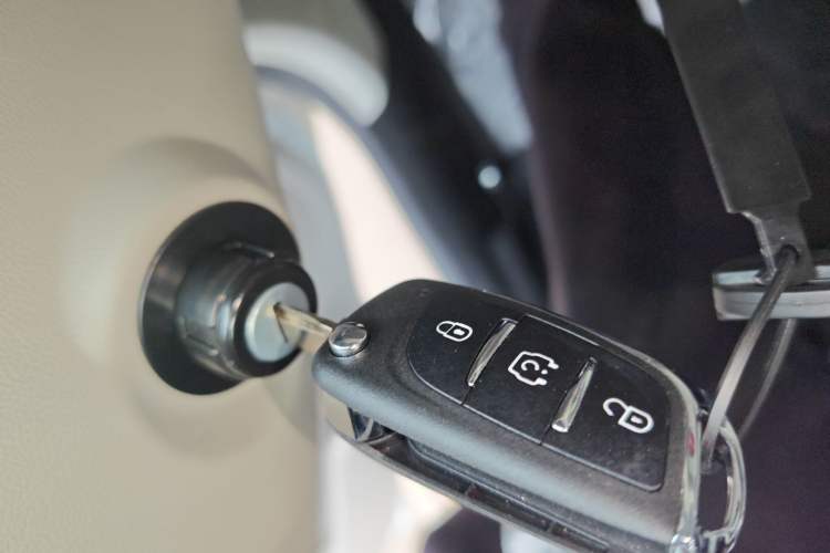 Used JMEV Xiao Qilin 2026 Model PLUS+ Comfort Version Interior 1