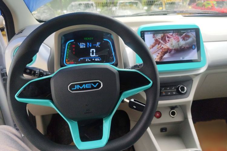 Used JMEV Xiao Qilin 2026 Model PLUS+ Comfort Version Interior 5