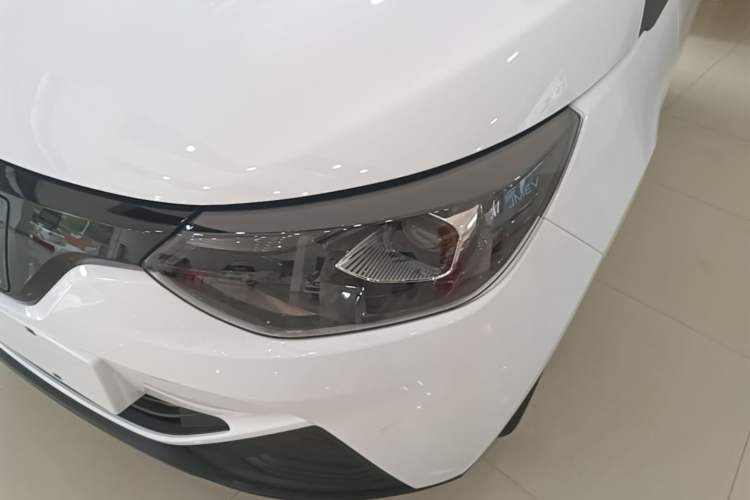 Used JMEV Xiao Qilin 2026 Model PLUS+ Comfort Version Left Front Headlight