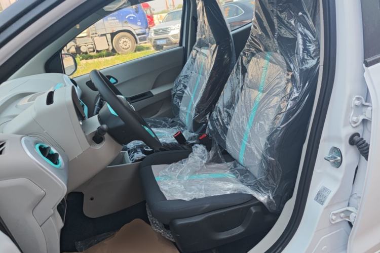Used JMEV Xiao Qilin 2026 Model PLUS+ Comfort Version Left Front Seat
