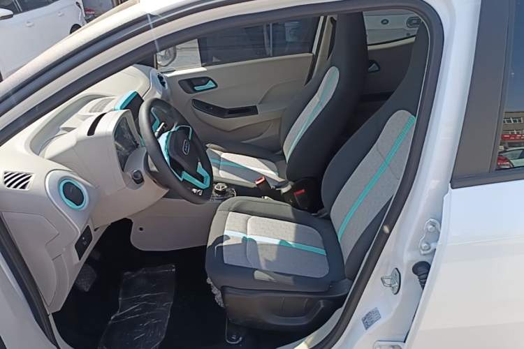 Used JMEV Xiao Qilin 2026 Model PLUS Comfort Version Left Front Seat