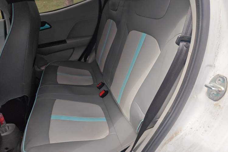 Used JMEV Xiao Qilin 2026 Model PLUS+ Comfort Version Left Rear Seat
